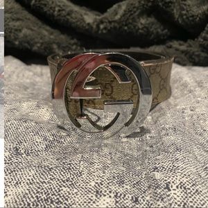 Gucci belt